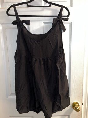 Black Tie-Shoulder Tank Top